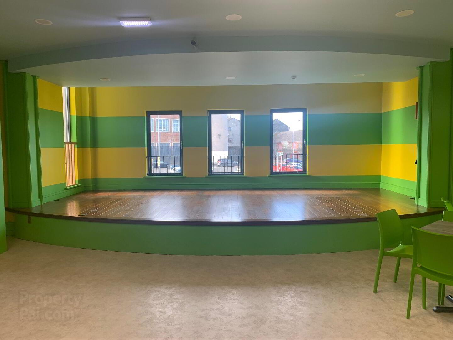 Soft play centre business plan image