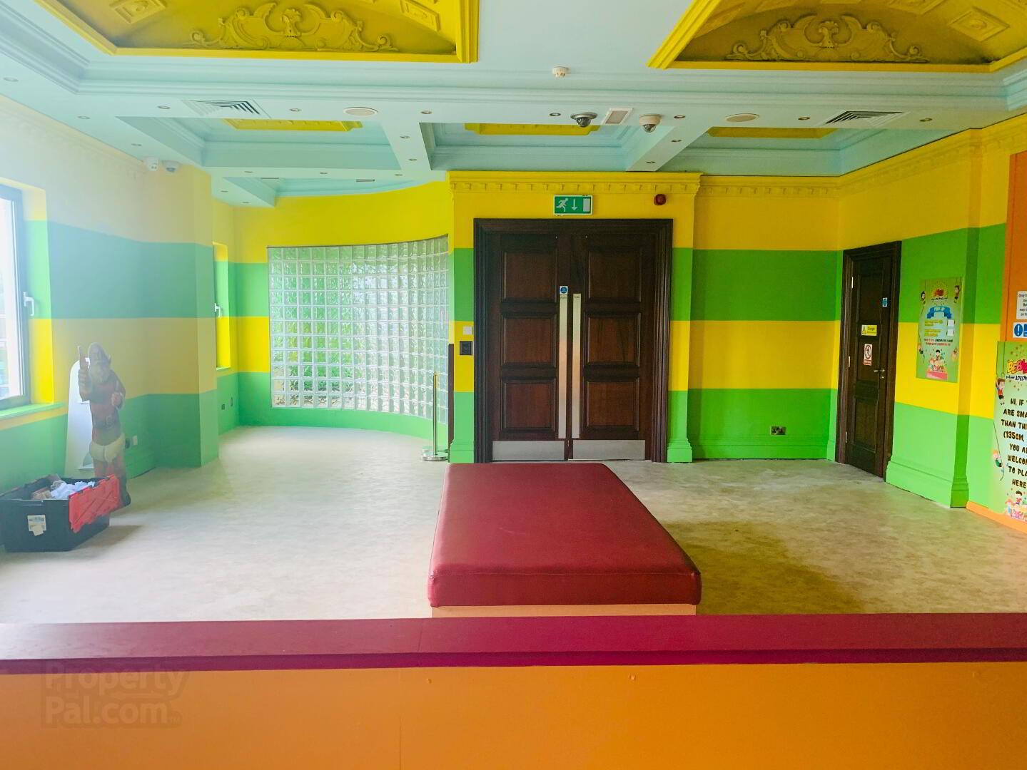 Mobile soft play business picture