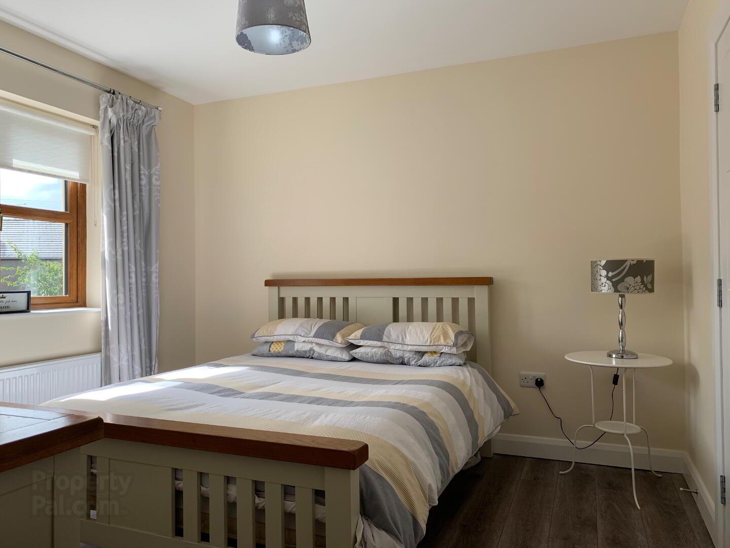 47 Orchards Way, Portglenone McAteer Solutions